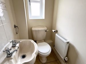 Cloakroom- click for photo gallery